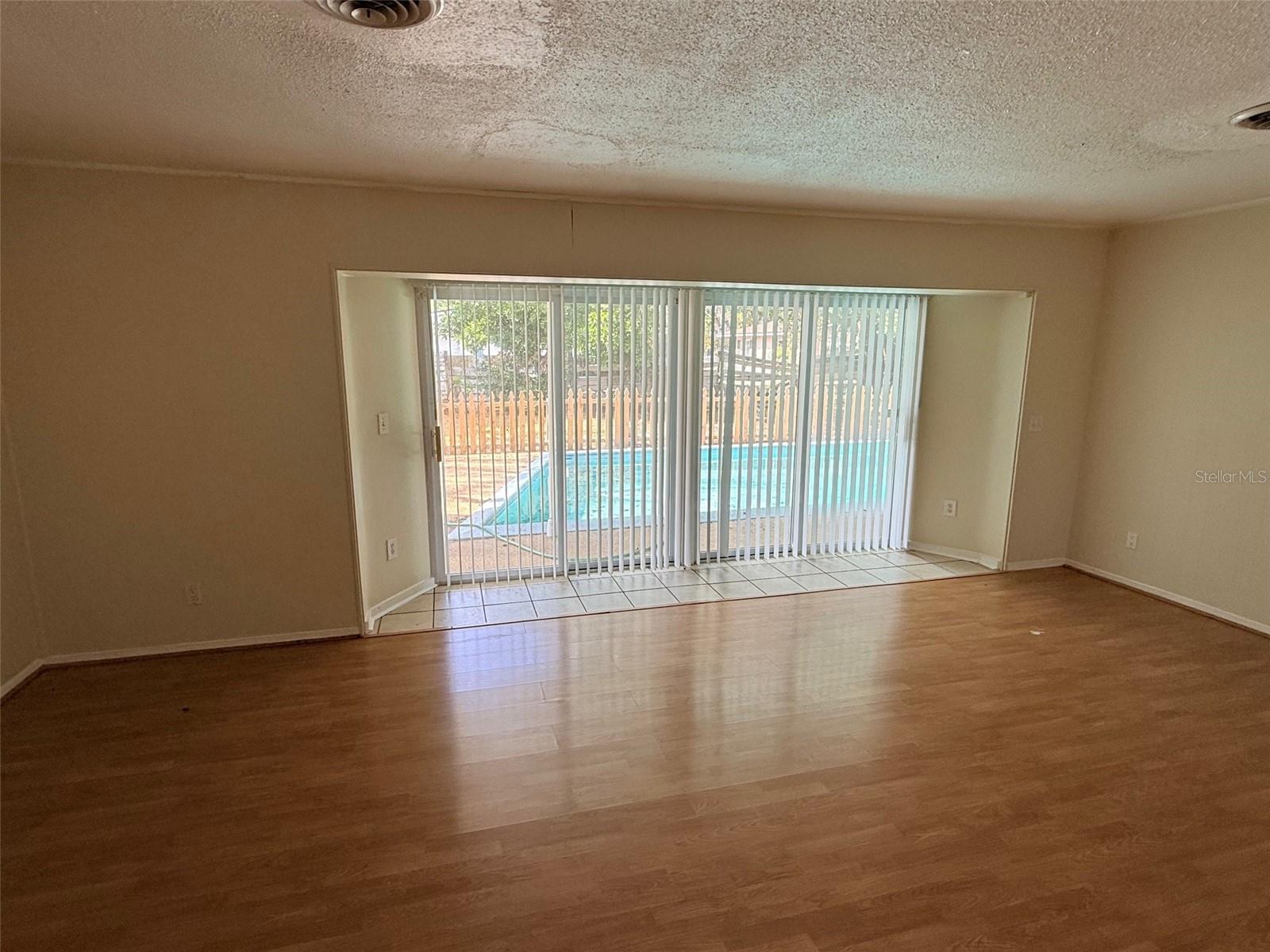 5812 24TH STREET COURT W