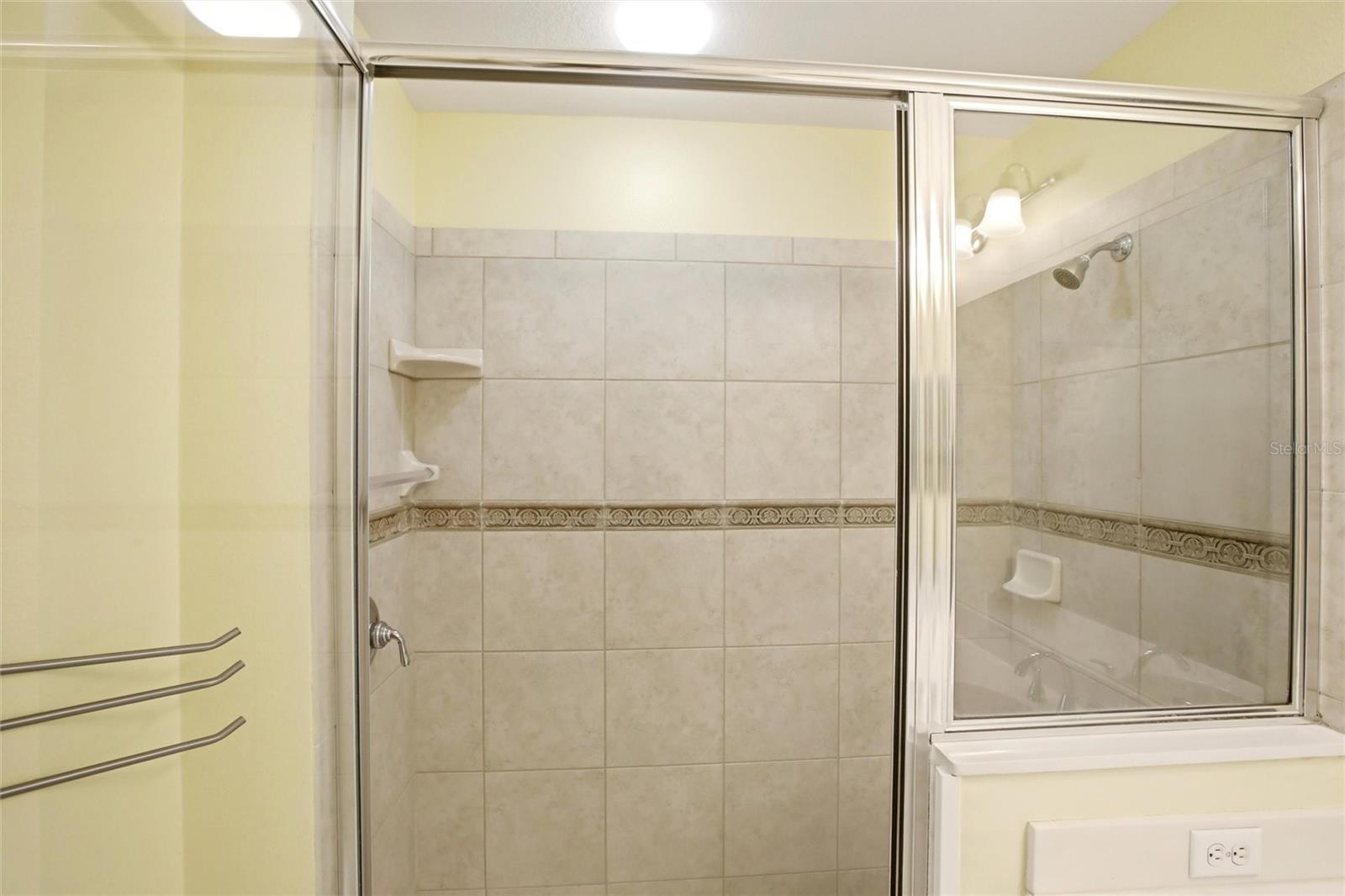 HARBORAGE ON BRADEN RIVER IV PH I - Residential