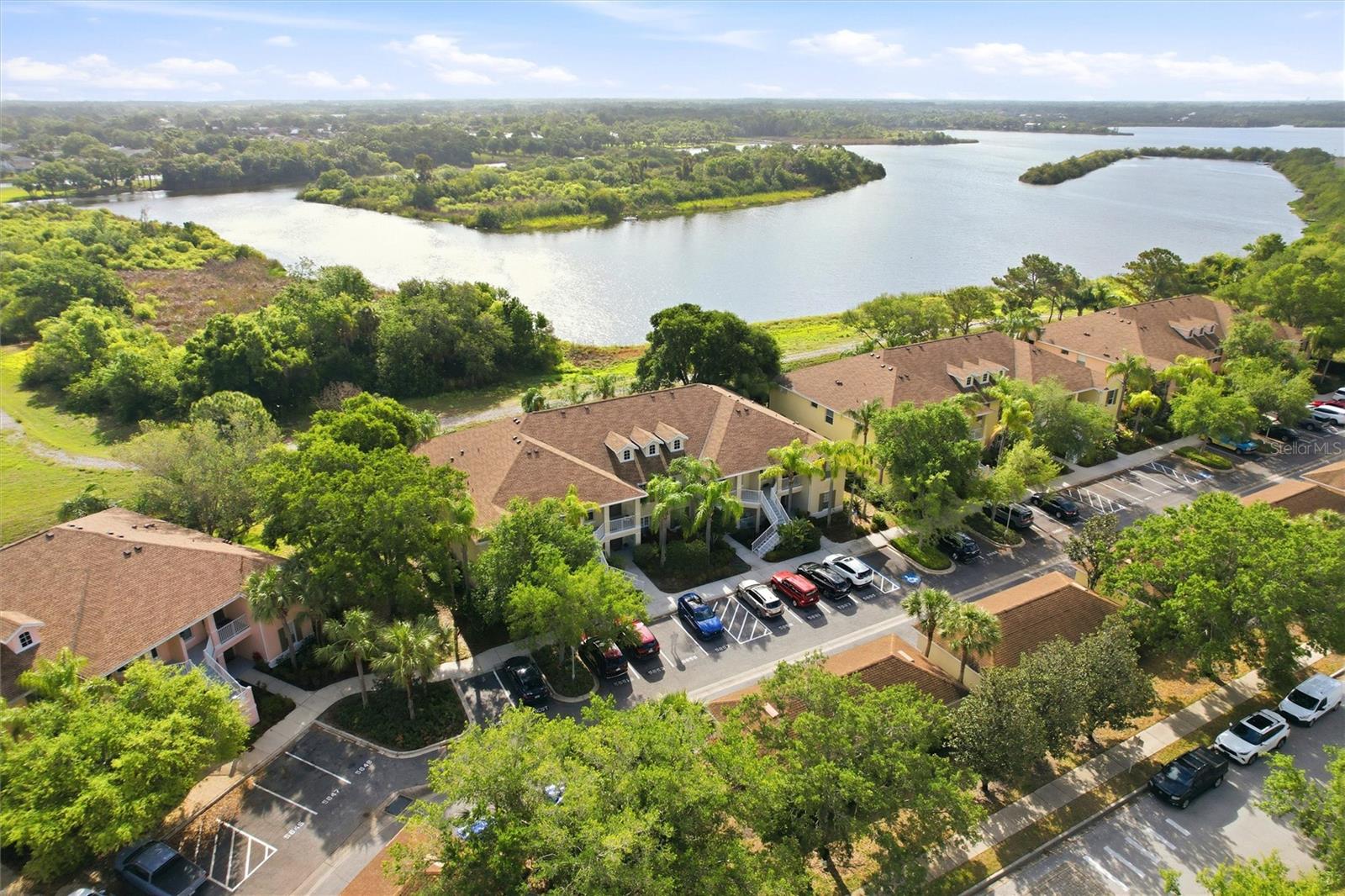 HARBORAGE ON BRADEN RIVER IV PH I - Residential