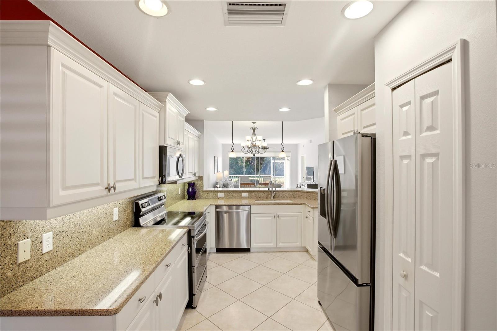 HARBORAGE ON BRADEN RIVER IV PH I - Residential