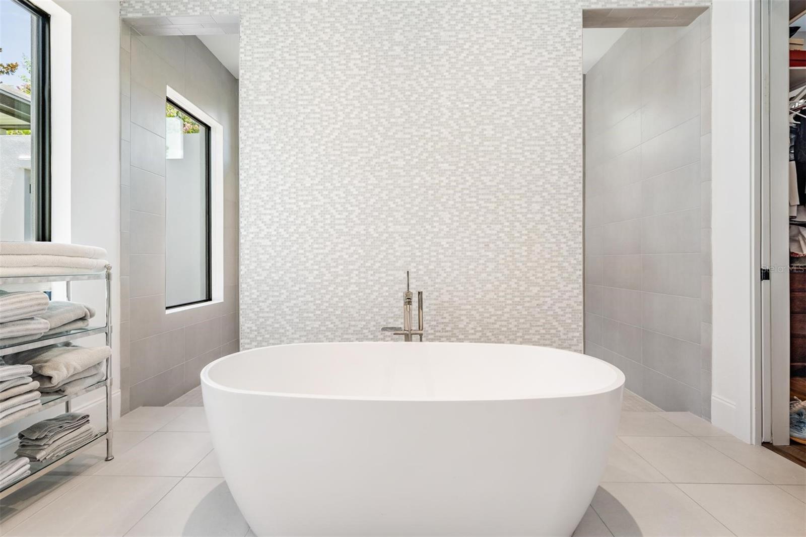 HIGHLANDS OF INNISBROOK - Residential