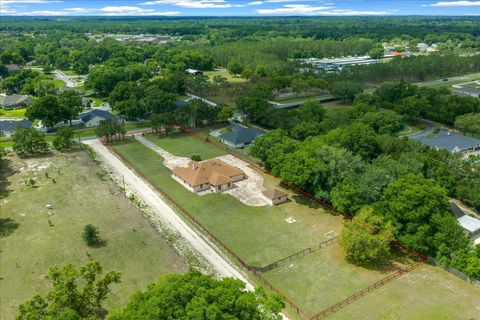 Tiny photo for 5085 SE 38th Street, Ocala, FL 34480 (MLS # OM722694)
