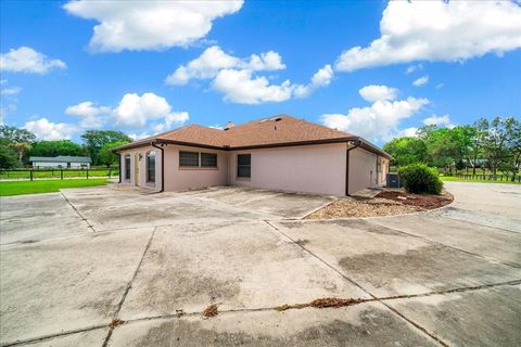 Tiny photo for 5085 SE 38th Street, Ocala, FL 34480 (MLS # OM722694)