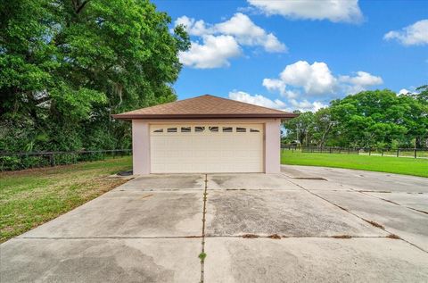 Tiny photo for 5085 SE 38th Street, Ocala, FL 34480 (MLS # OM722694)