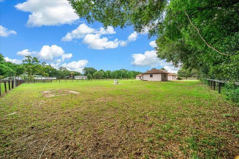 Tiny photo for 5085 SE 38th Street, Ocala, FL 34480 (MLS # OM722694)