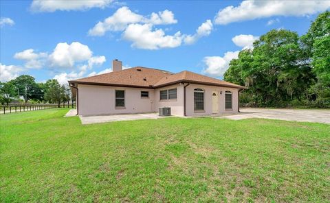 Tiny photo for 5085 SE 38th Street, Ocala, FL 34480 (MLS # OM722694)