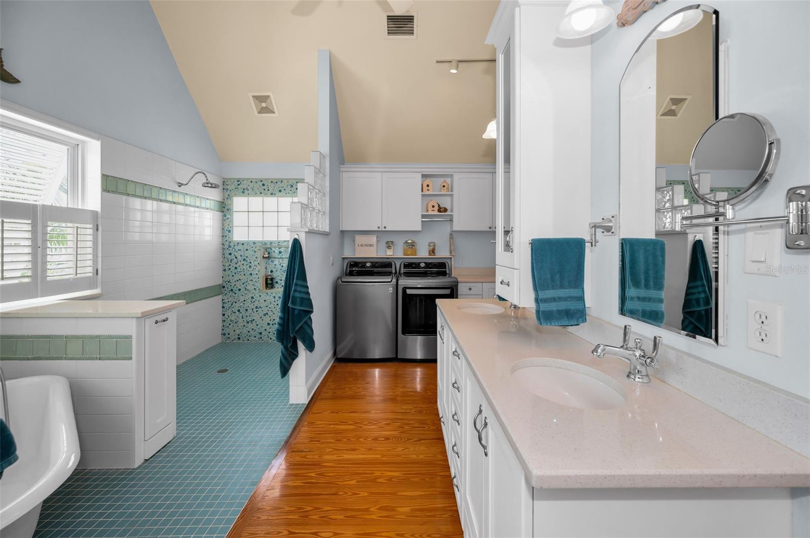 CONEY ISLAND - Residential