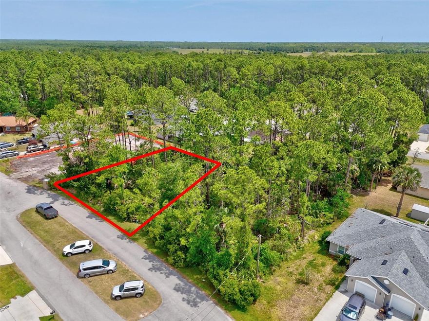 Welcome to 14 Union Run Court, a fantastic opportunity to build your dream investment property or personal residence in the heart of beautiful Palm Coast, Florida. This vacant lot is ideally situated on a quiet cul-de-sac street, offering privacy and tranquility while still being close to all the amenities. Adjacent lot also available.