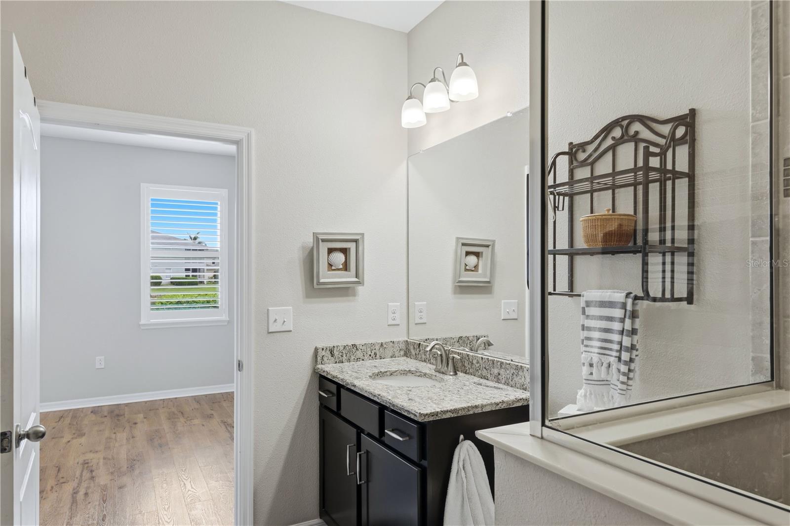 PALMER OAKS - Residential