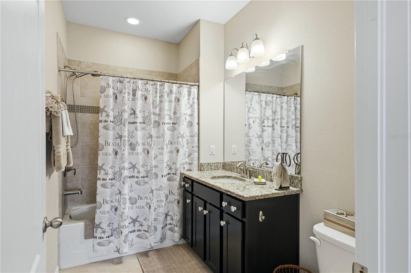 PALMER OAKS - Residential