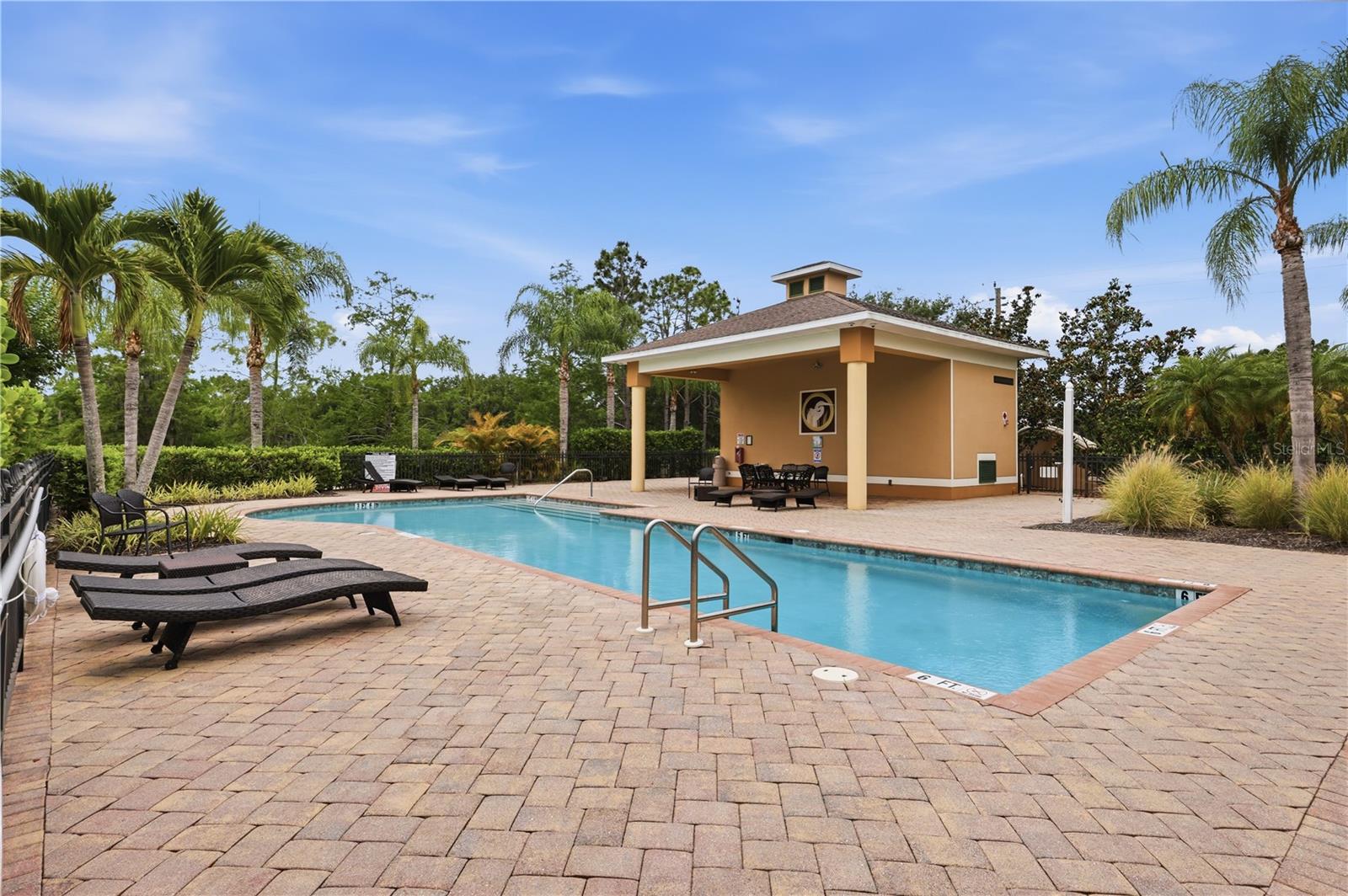 PALMER OAKS - Residential