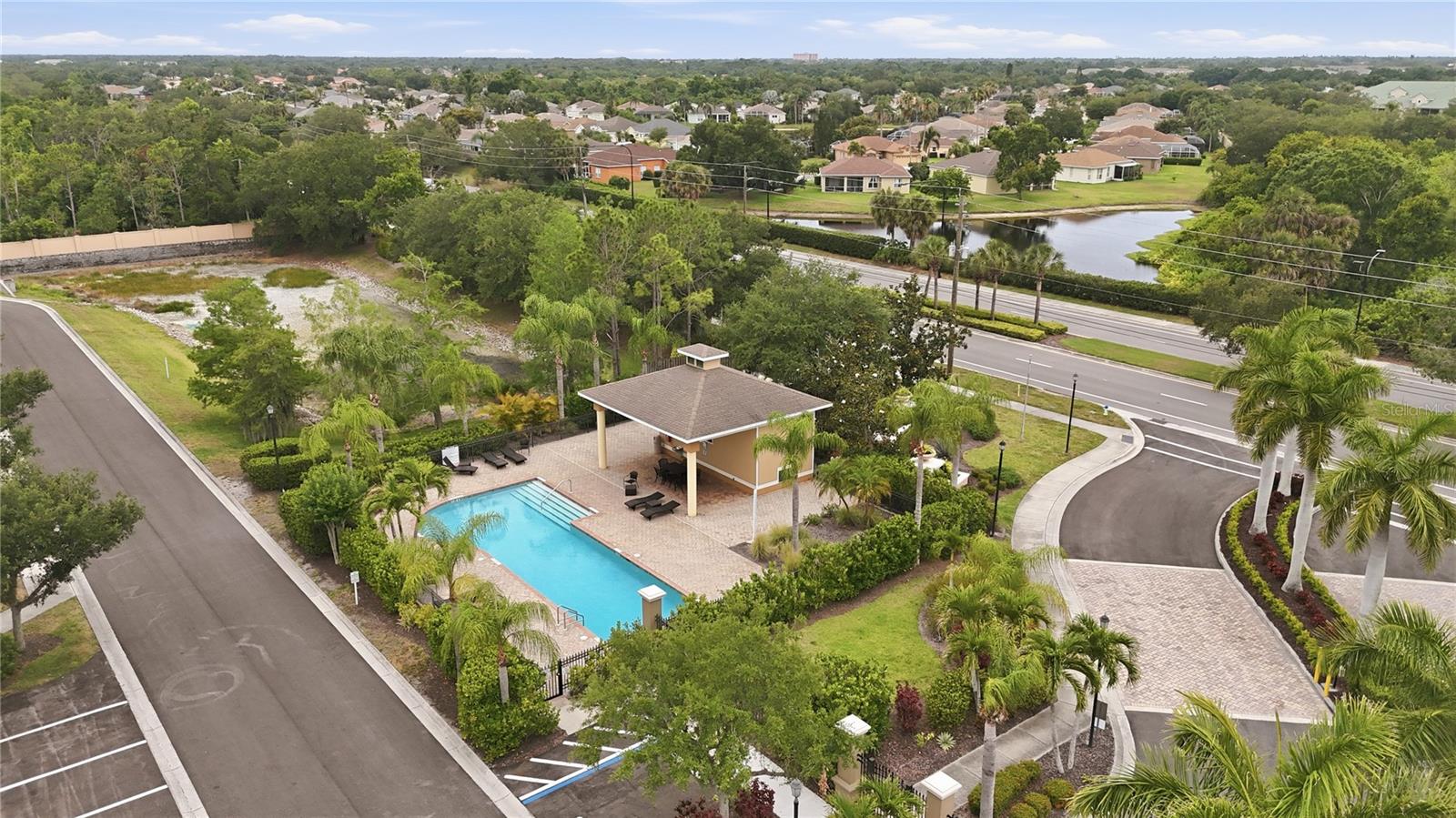 PALMER OAKS - Residential