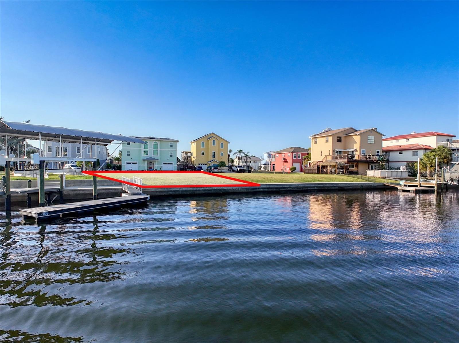 HUDSON BEACH ESTATES - Land