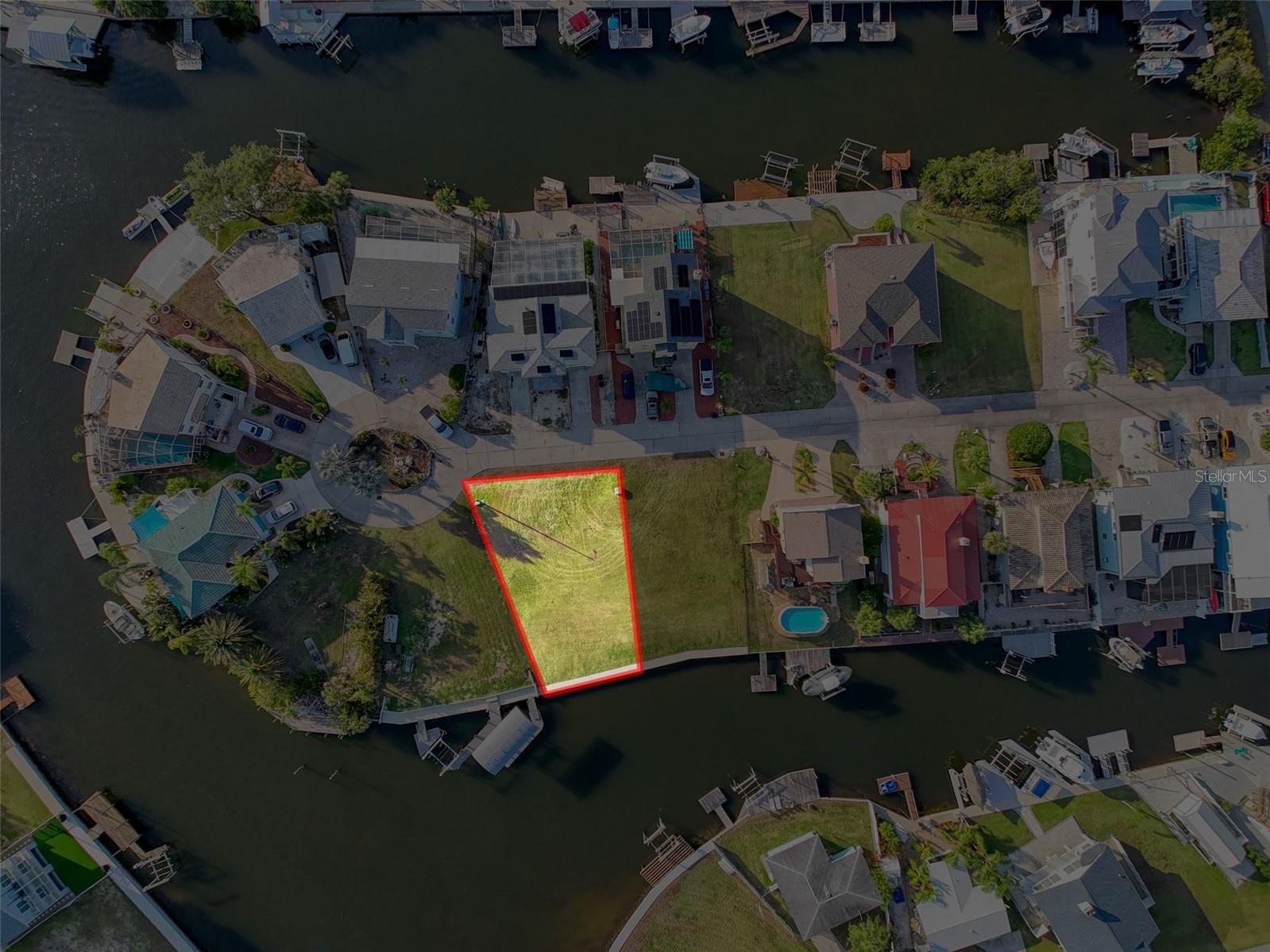 HUDSON BEACH ESTATES - Land