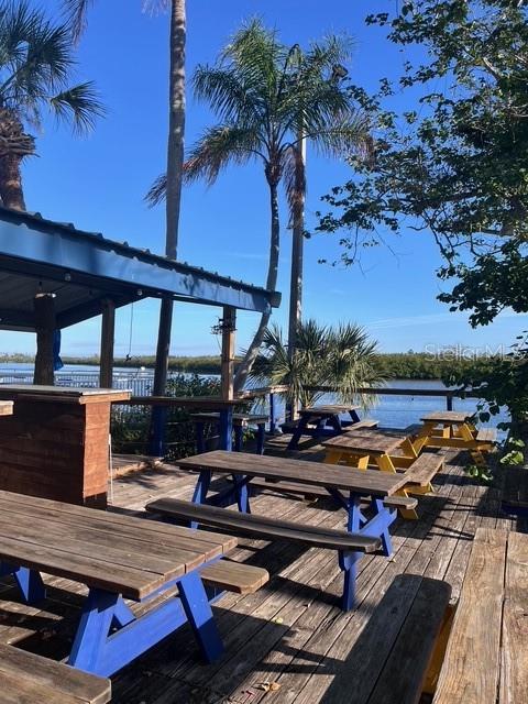 ISLAND RESORT AT MARINERS CLUB - Residential