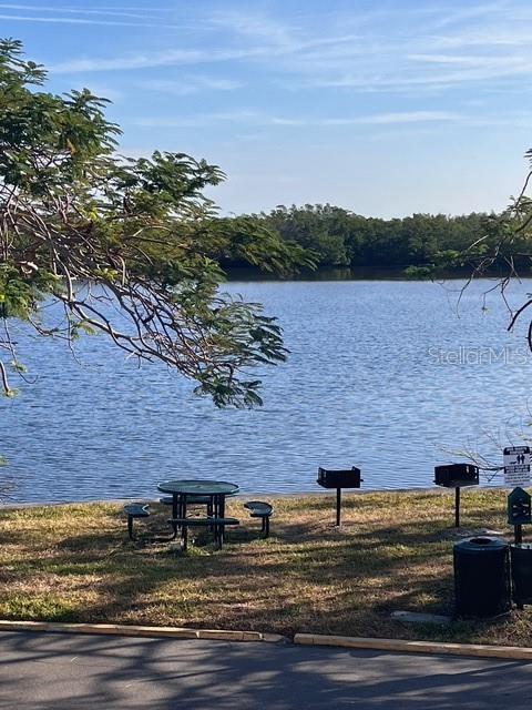 ISLAND RESORT AT MARINERS CLUB - Residential