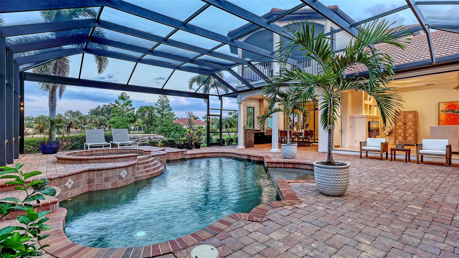 6819 DOMINION LANE