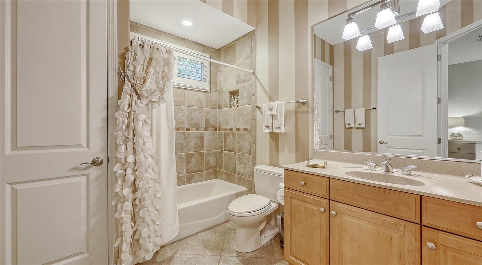 LAKEWOOD RANCH COUNTRY CLUB VILLAGE FF - Residential