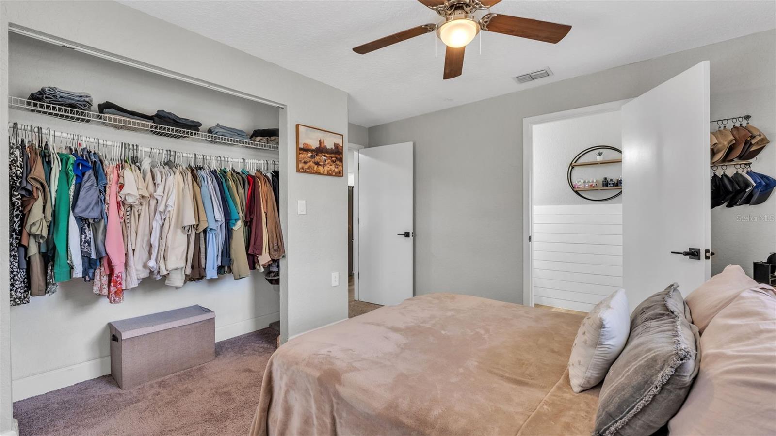 OAKLAND PARK OR A D GILLEYS - Residential