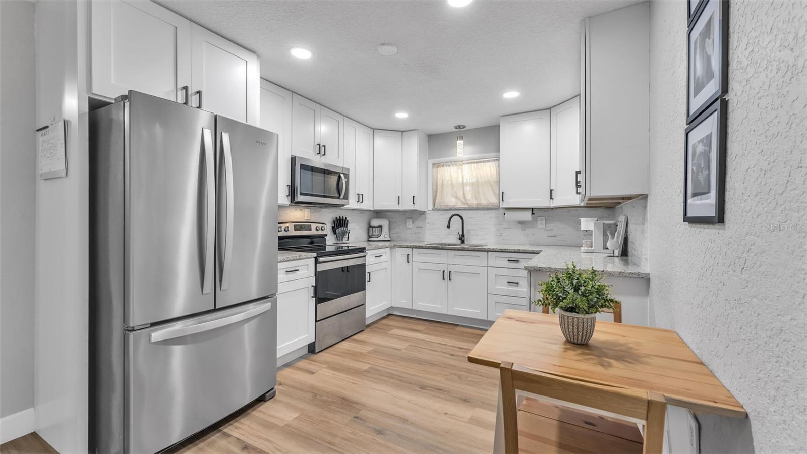 OAKLAND PARK OR A D GILLEYS - Residential