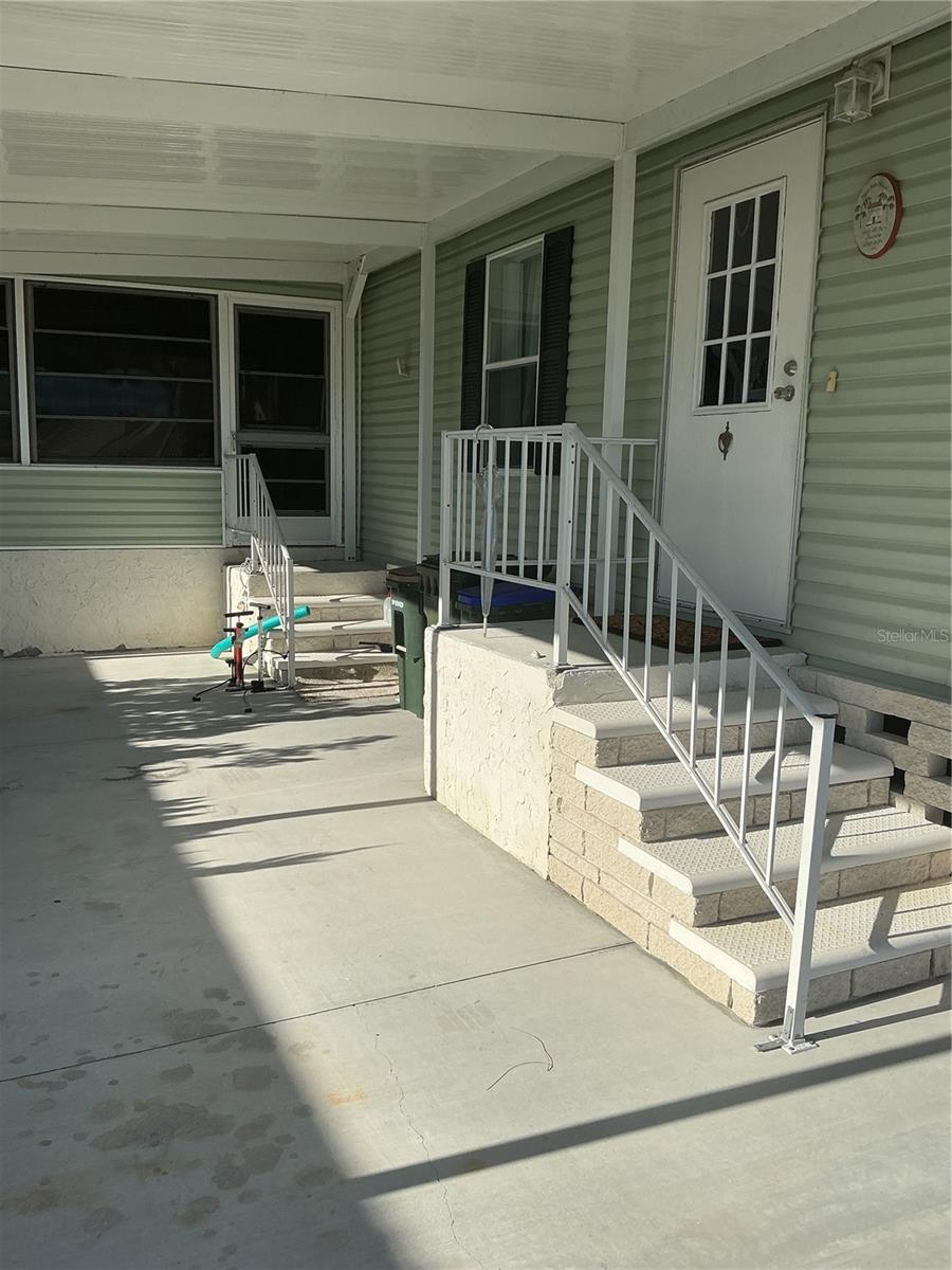 HOLIDAY PARK - Residential