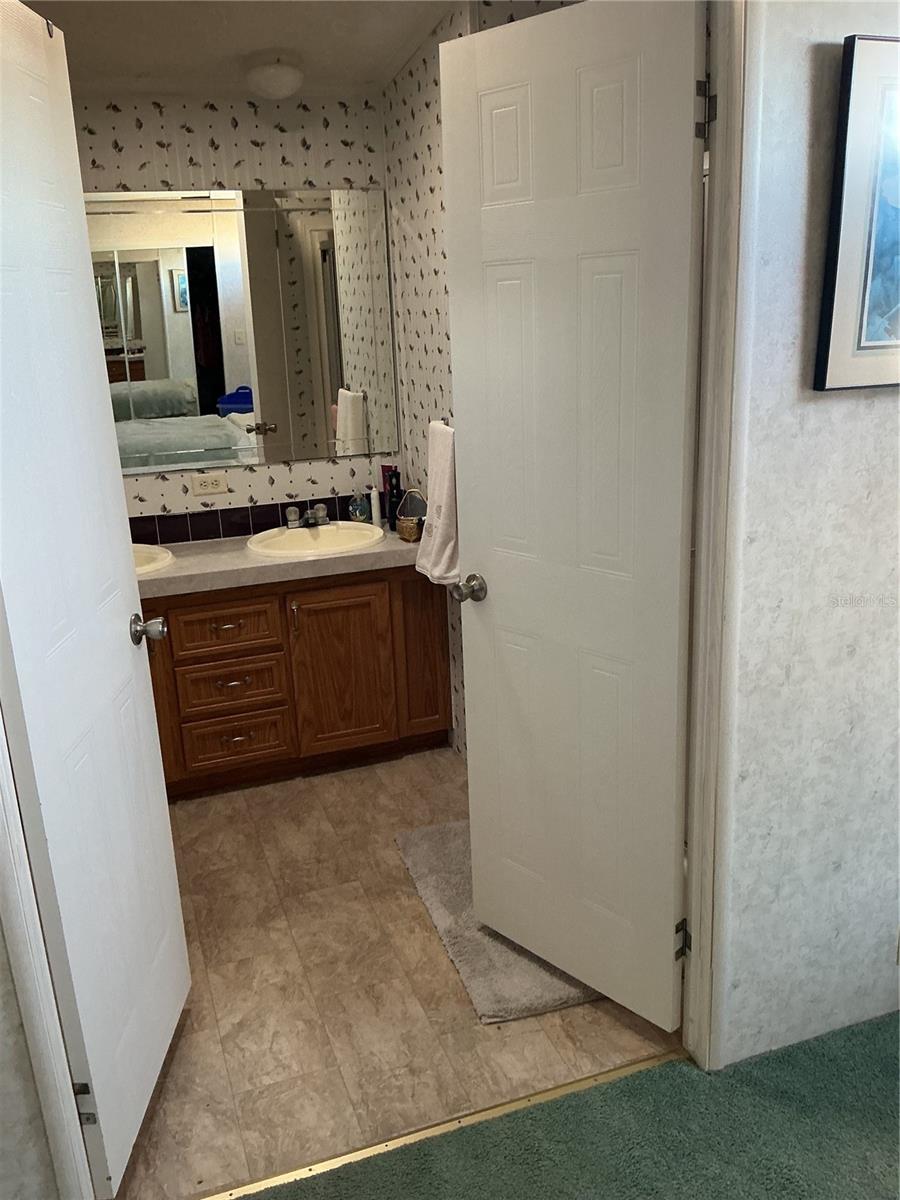 HOLIDAY PARK - Residential