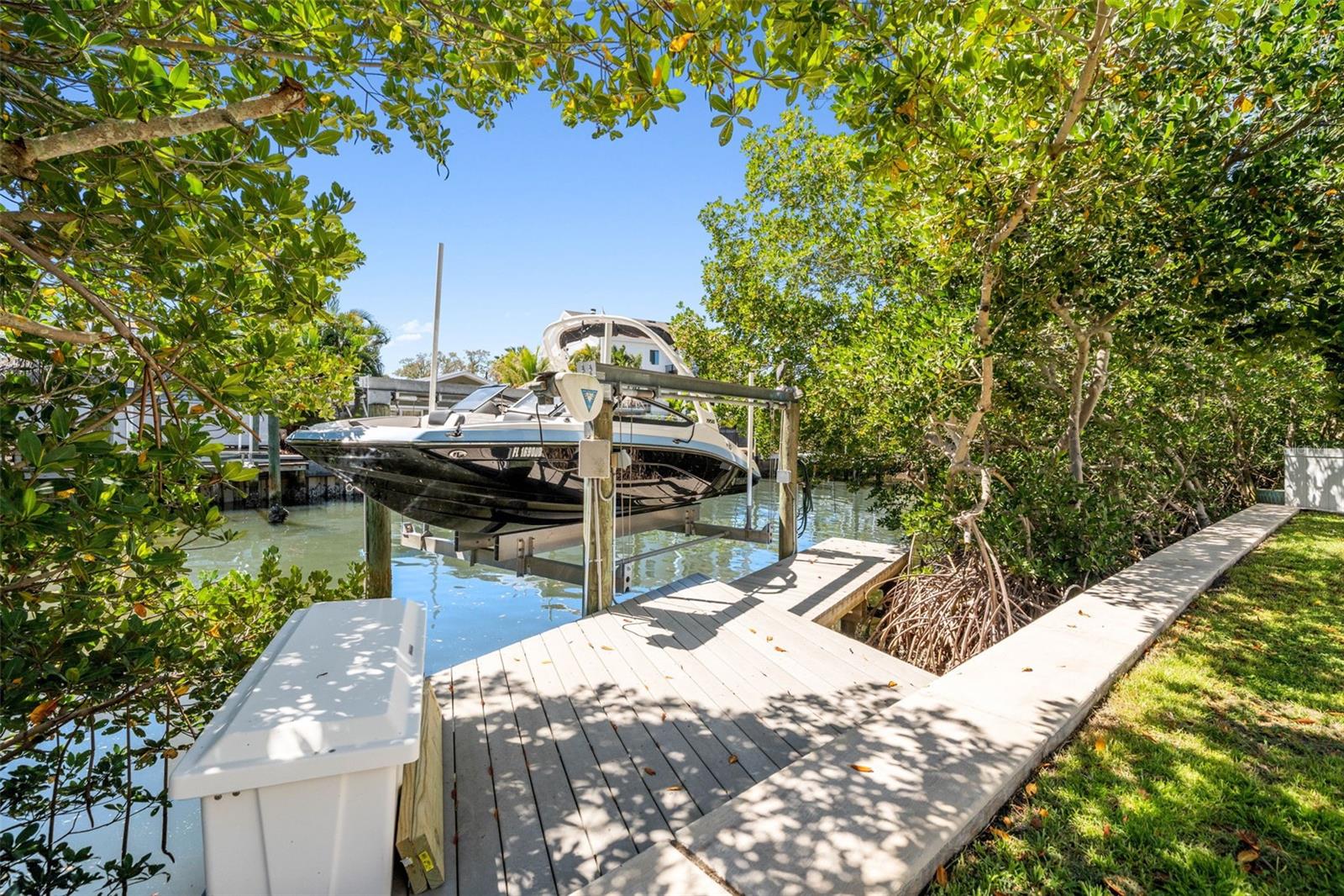 SHORE ACRES EDGEWATER SEC - Residential