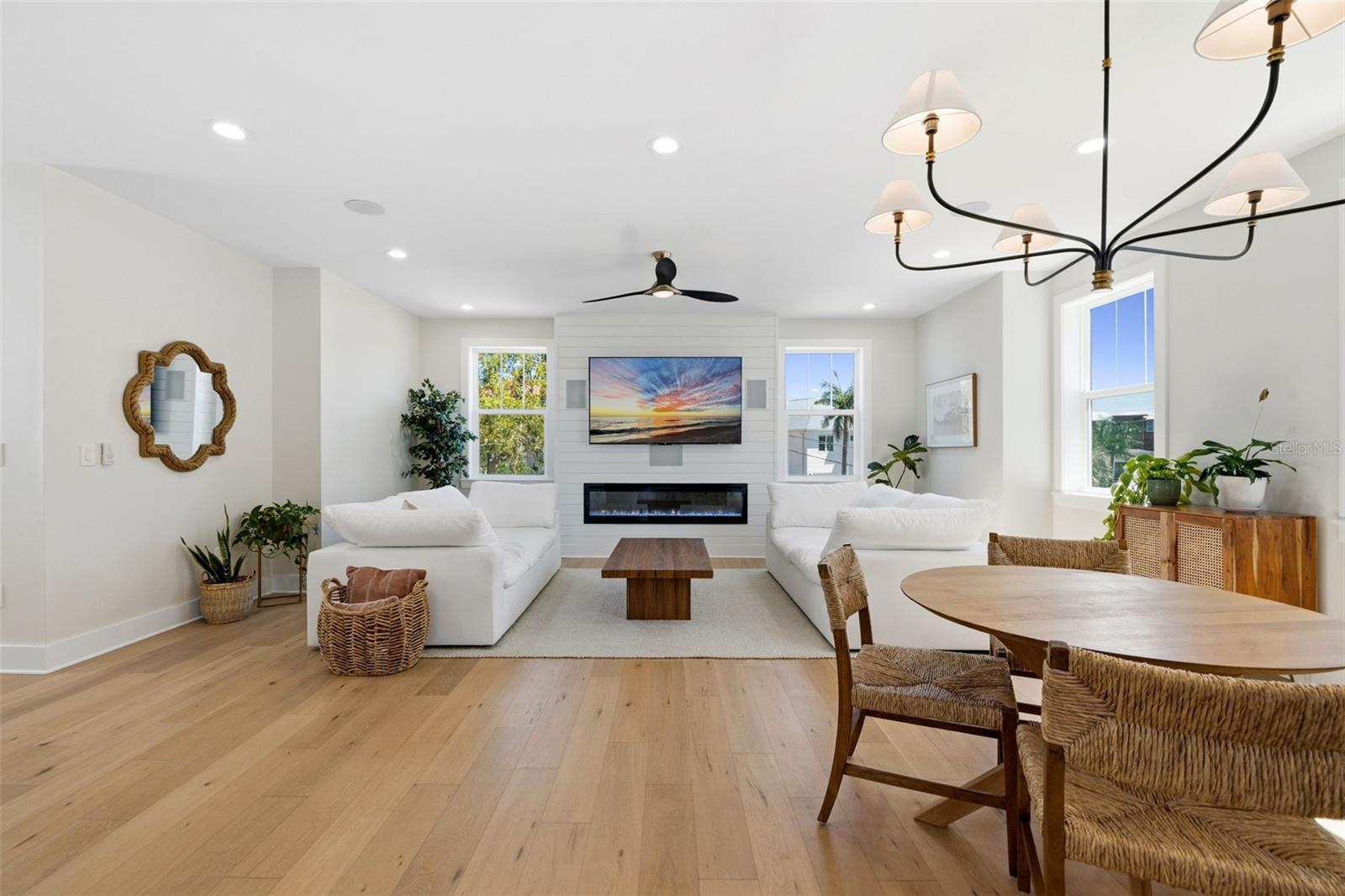 SHORE ACRES EDGEWATER SEC - Residential