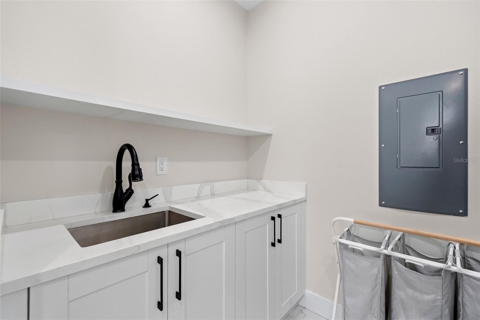 SHORE ACRES EDGEWATER SEC - Residential