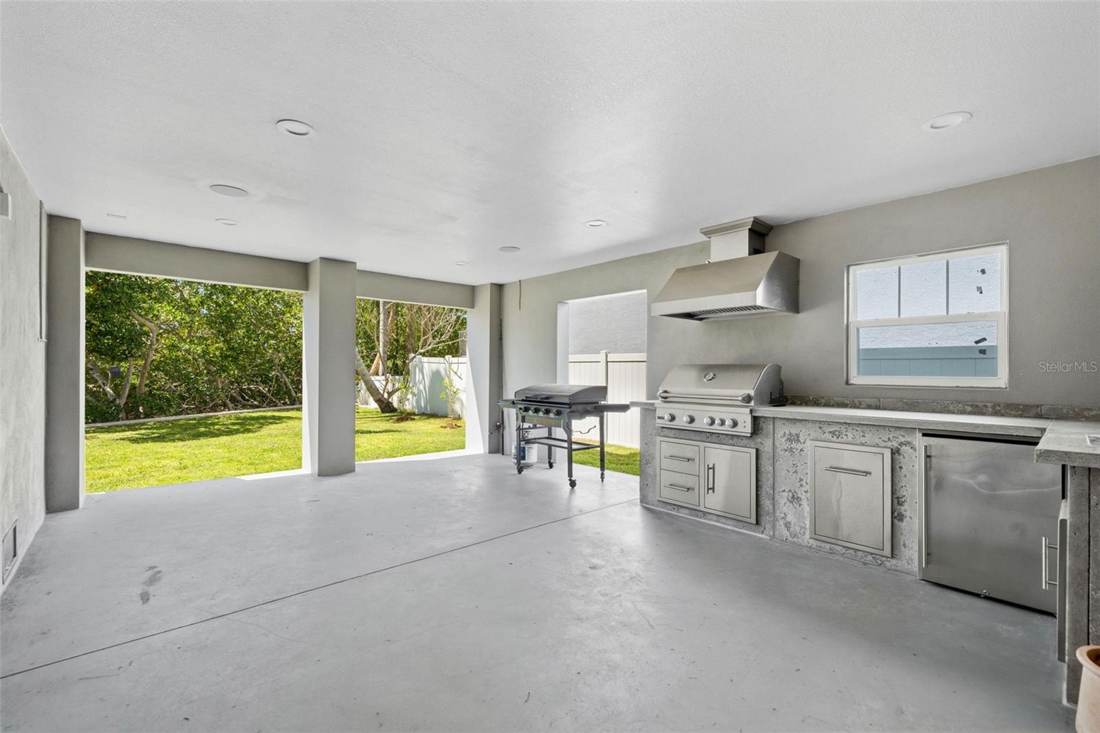 SHORE ACRES EDGEWATER SEC - Residential