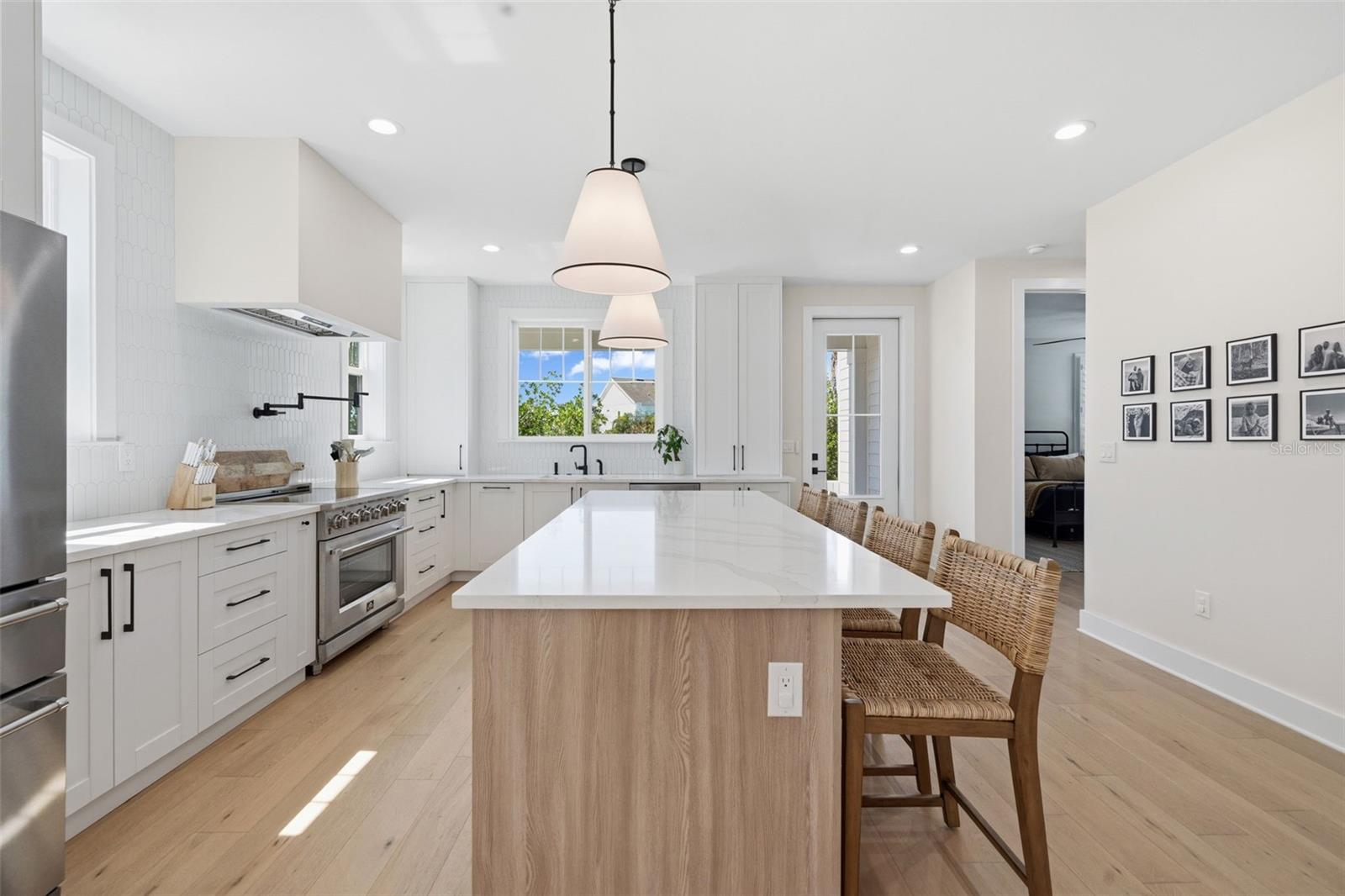 SHORE ACRES EDGEWATER SEC - Residential