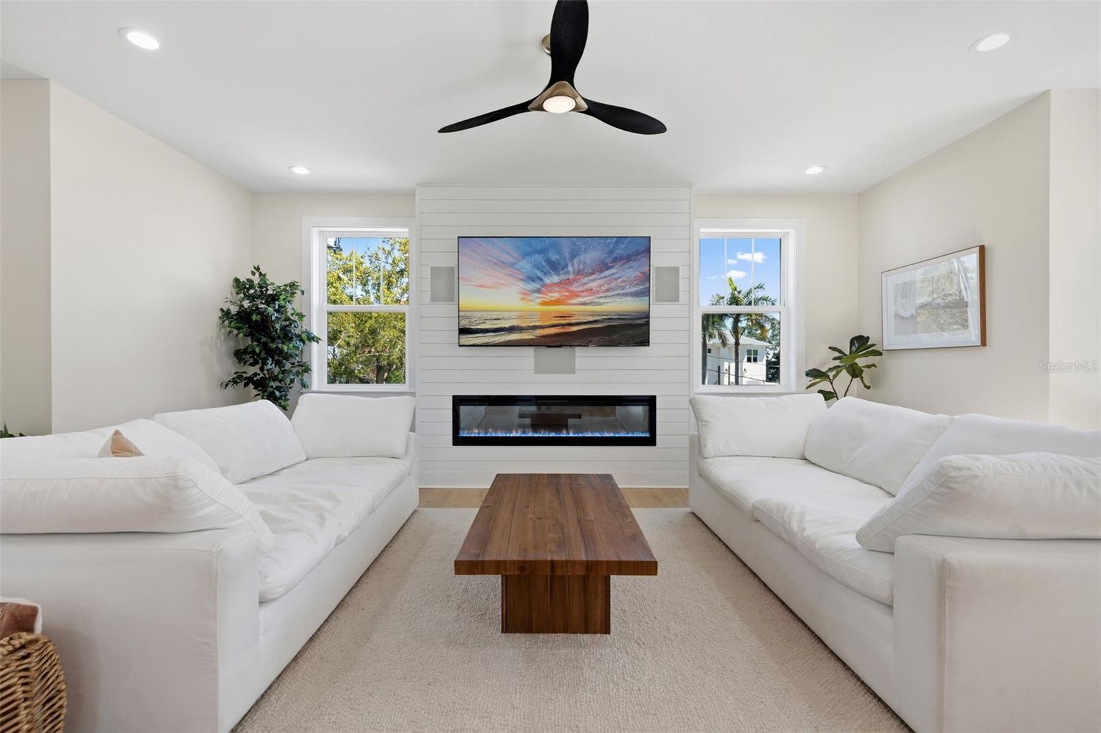 SHORE ACRES EDGEWATER SEC - Residential