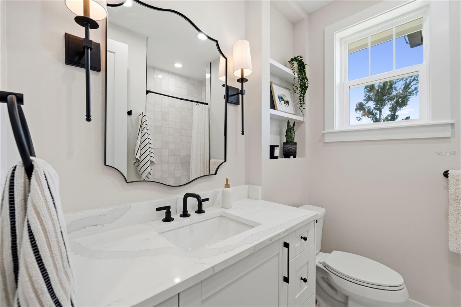 SHORE ACRES EDGEWATER SEC - Residential