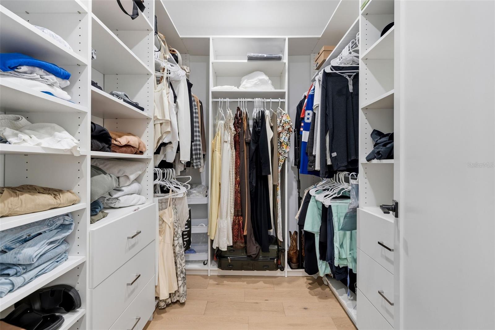 SHORE ACRES EDGEWATER SEC - Residential