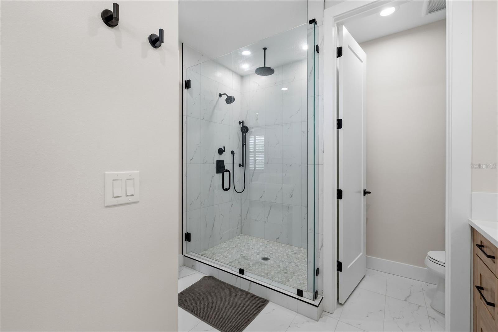 SHORE ACRES EDGEWATER SEC - Residential