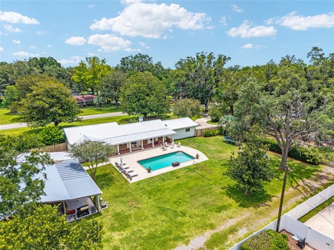 Tiny photo for 536 SE 22nd Avenue, Ocala, FL 34471 (MLS # OM725555)