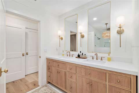 Tiny photo for 536 SE 22nd Avenue, Ocala, FL 34471 (MLS # OM725555)