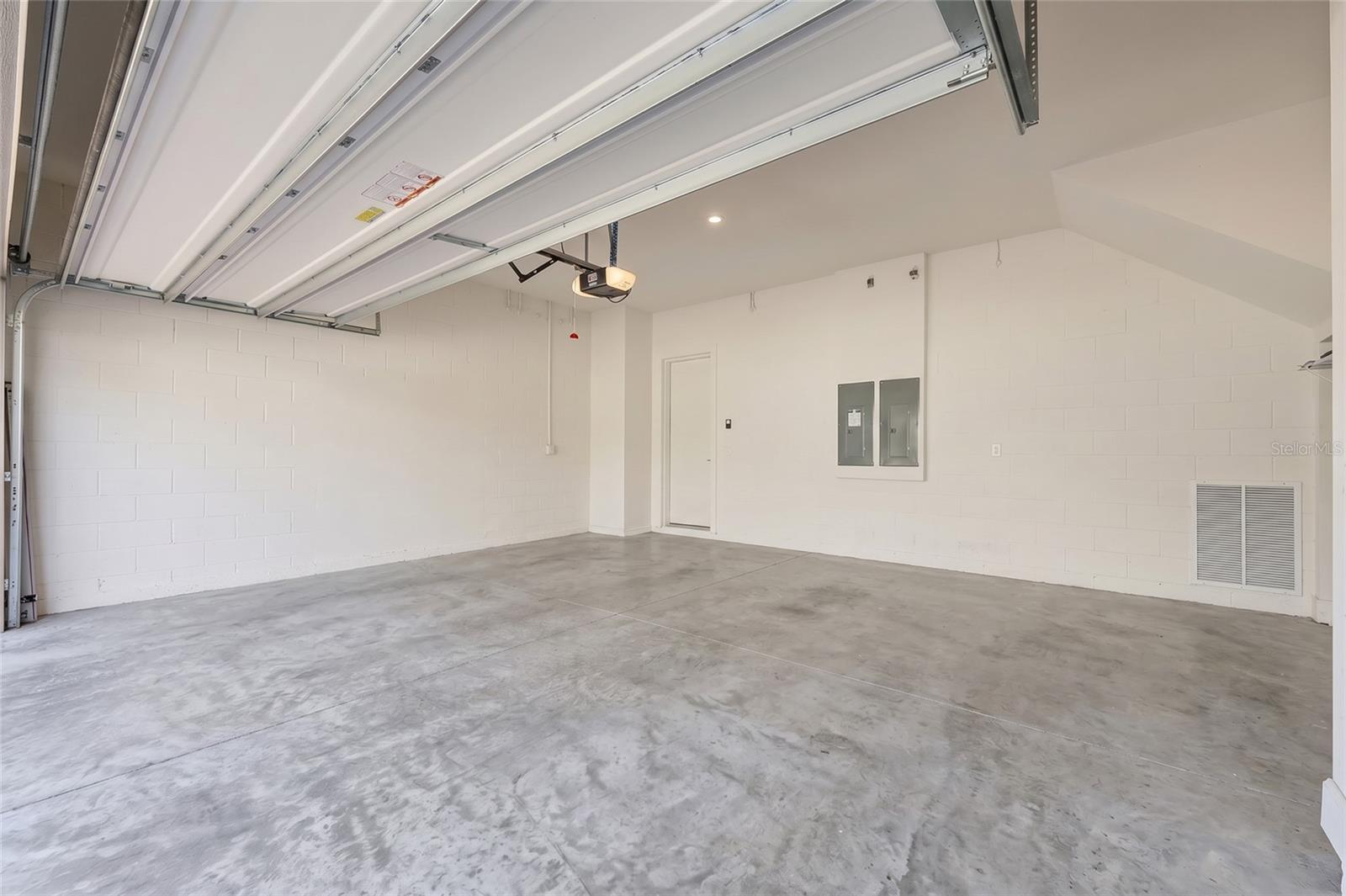 CELEBRATION ISLAND VILLAGE PH 1B - Residential