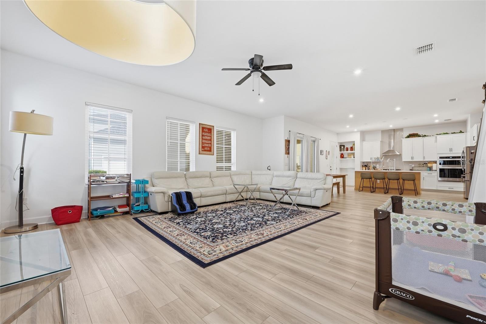 CELEBRATION ISLAND VILLAGE PH 1B - Residential