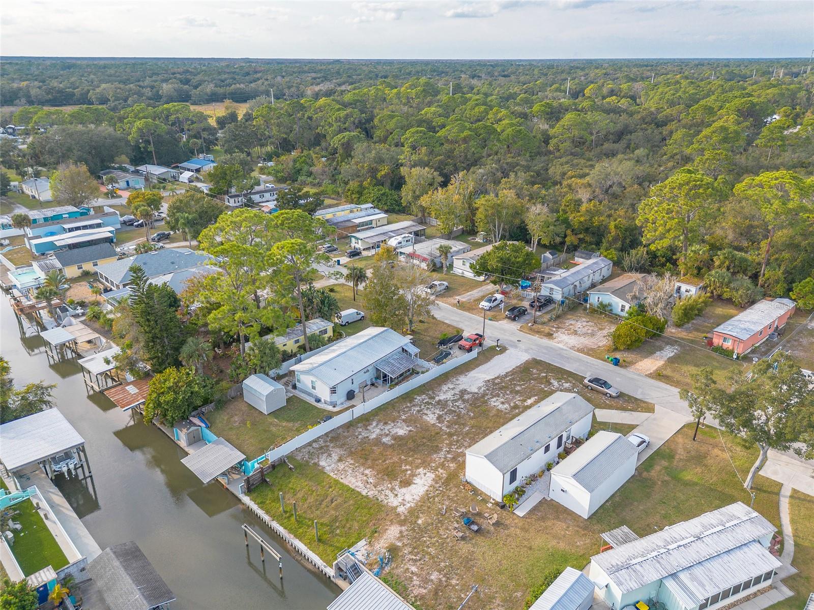 SOUTH WATERFRONT PARK - Land