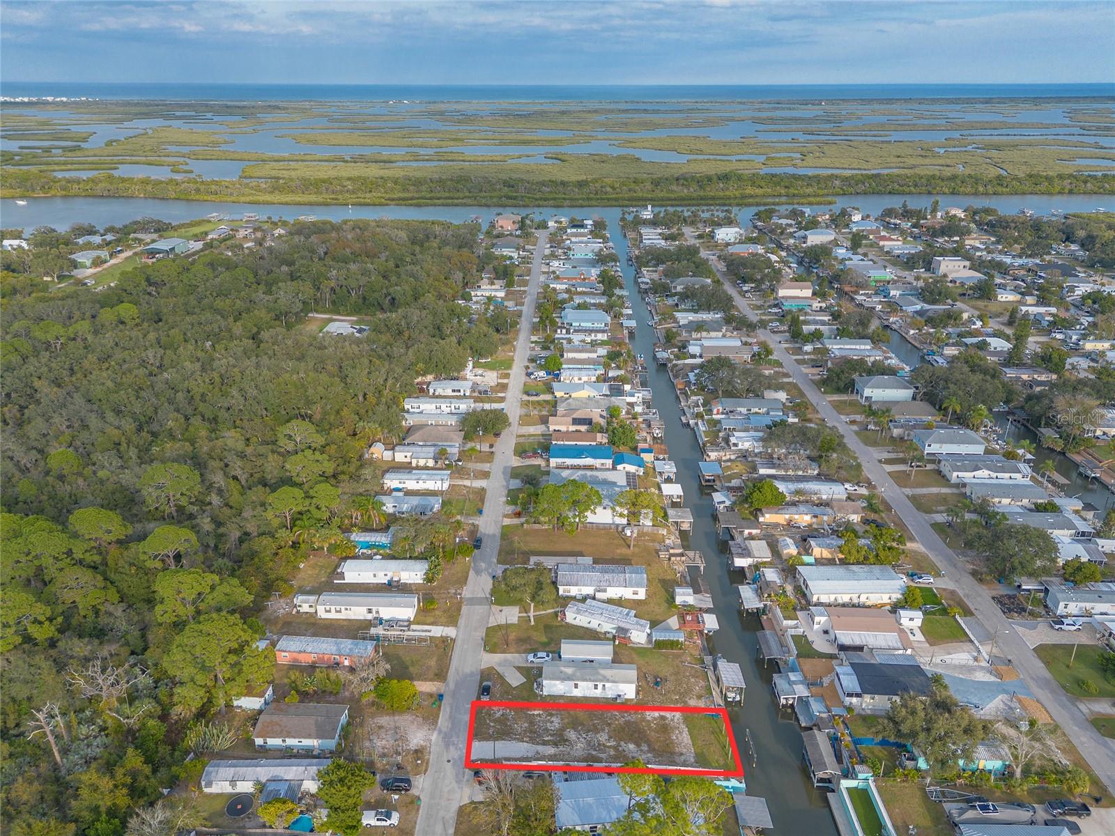 SOUTH WATERFRONT PARK - Land