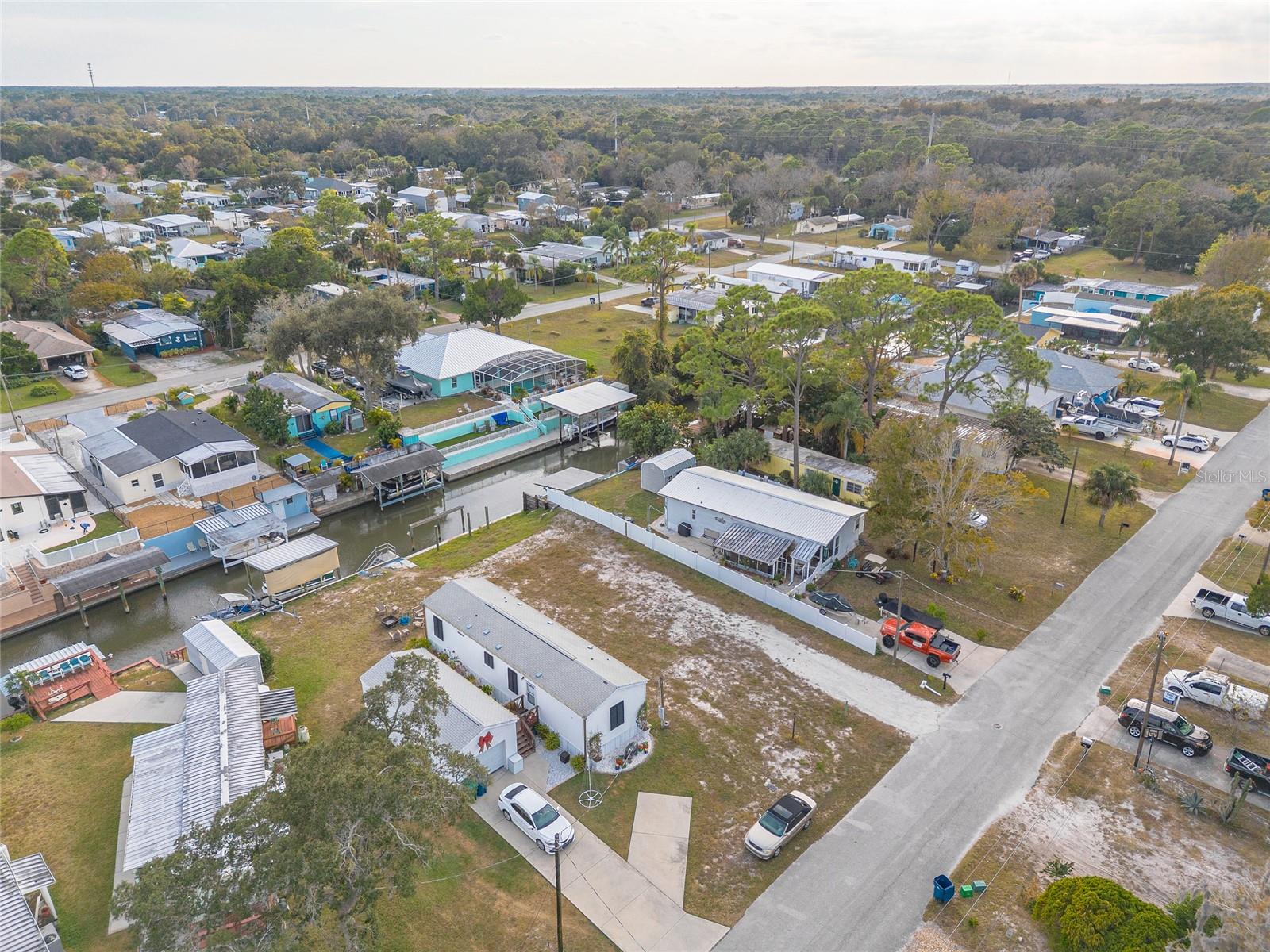 SOUTH WATERFRONT PARK - Land
