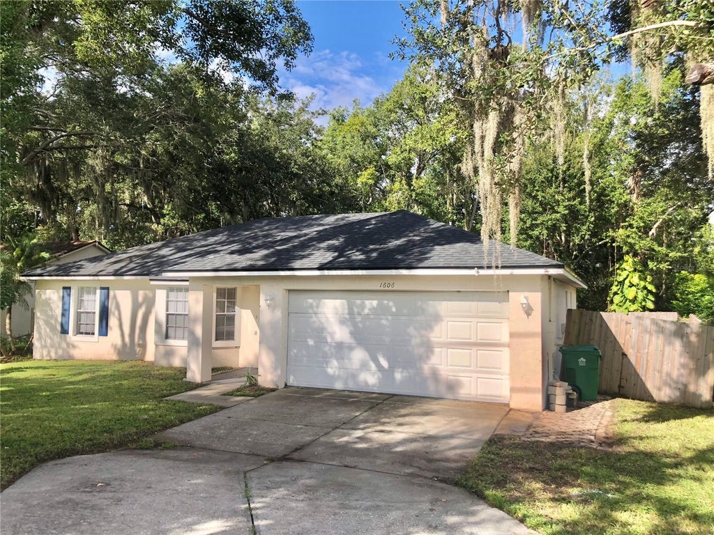 Photo of 1606 Beulah Road, Winter Garden, FL 34787 (MLS # S5157851)