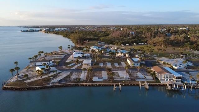 PARK POINTE MOB HME VLGE - Land