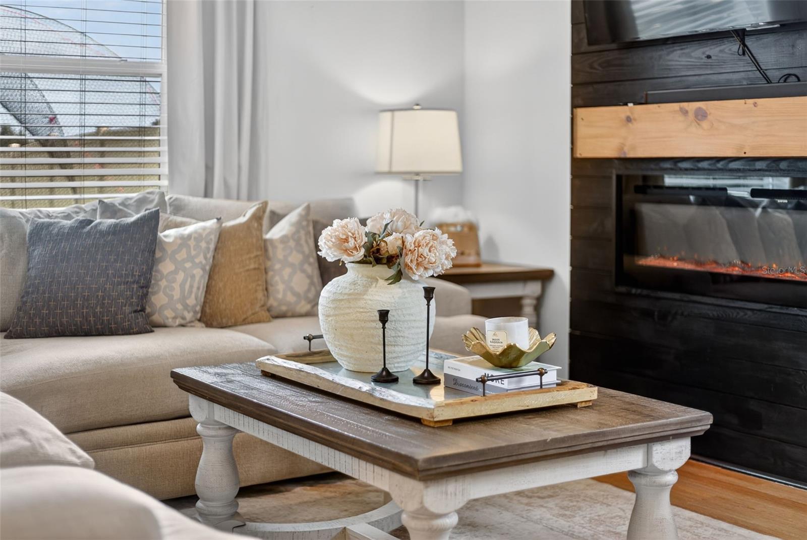 TWO RIVERS PH A1 - Residential