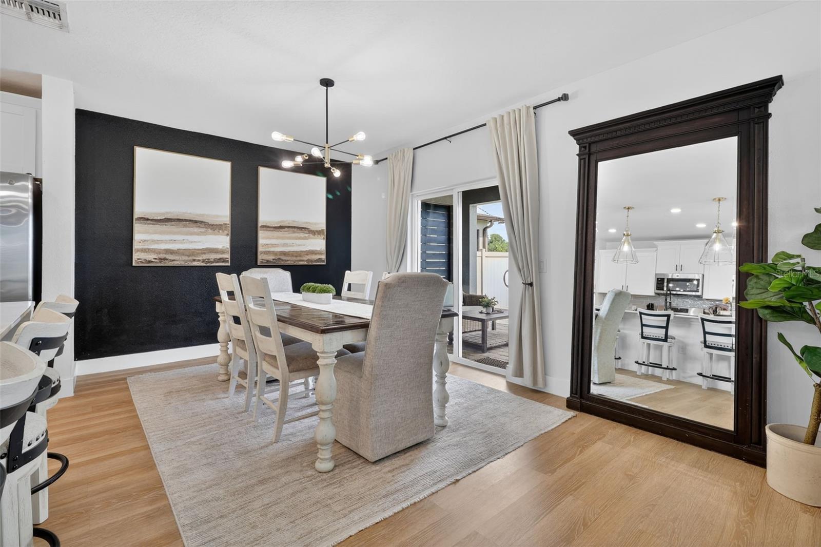 TWO RIVERS PH A1 - Residential