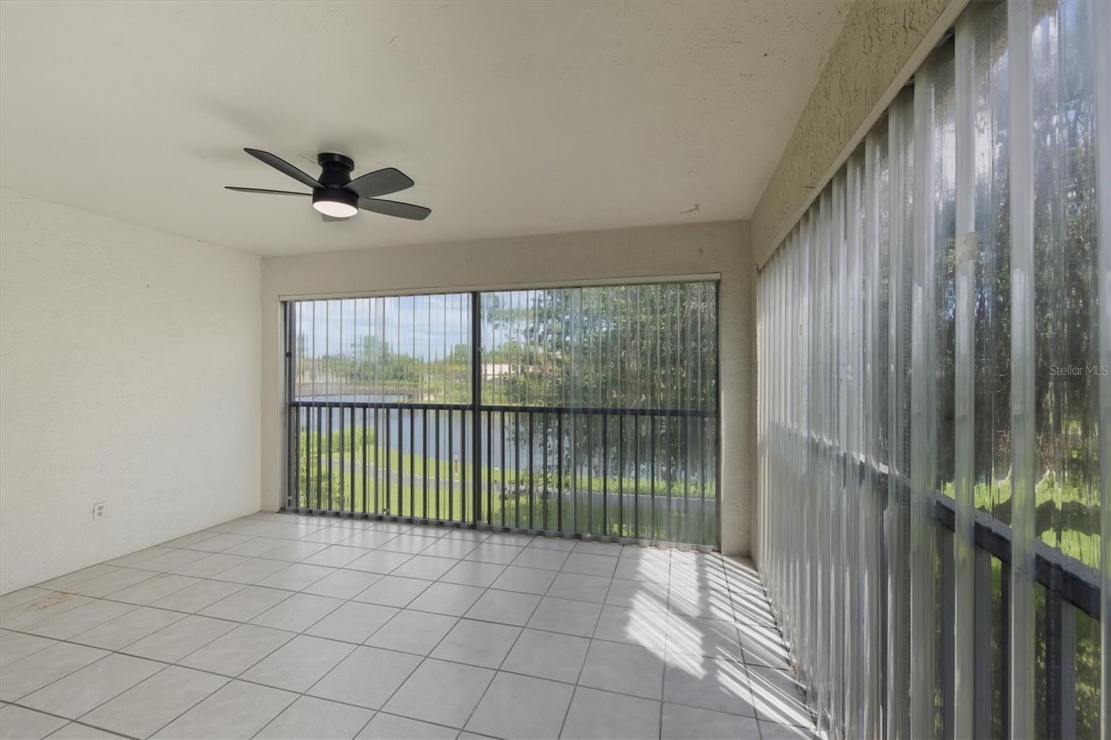 ROLLS LANDING PH 01 BLDG 08 - Residential