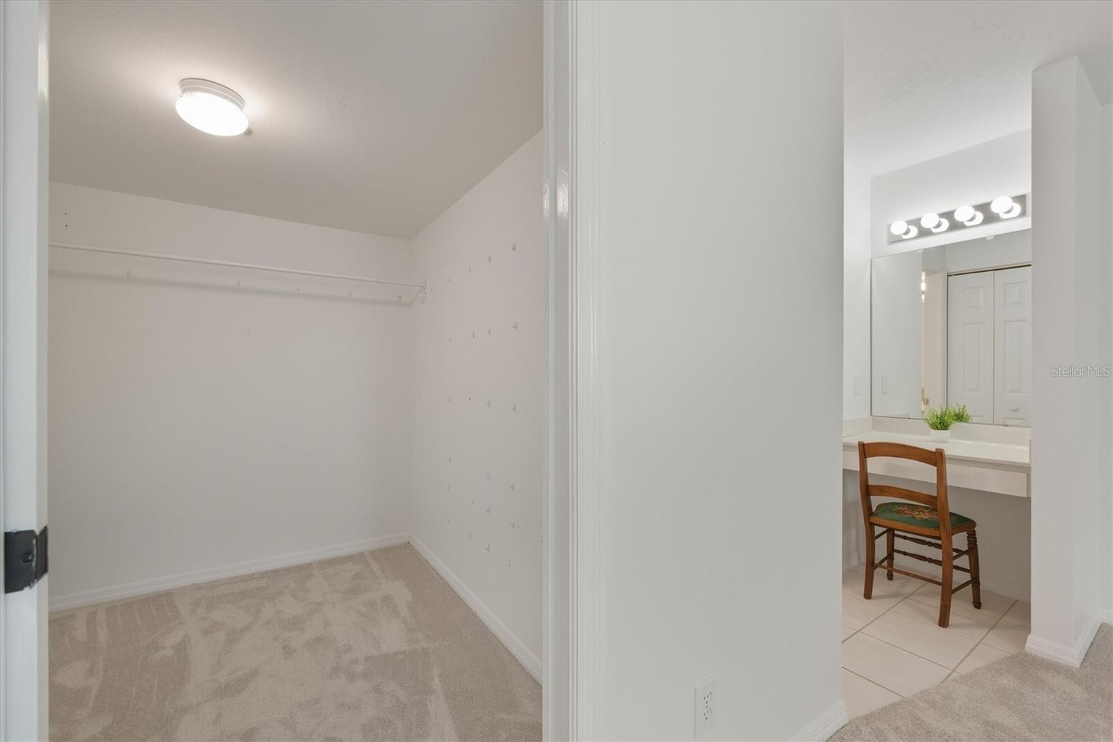 ROLLS LANDING PH 01 BLDG 08 - Residential