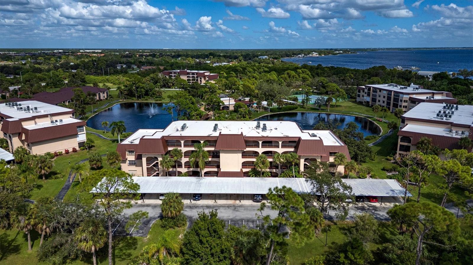 ROLLS LANDING PH 01 BLDG 08 - Residential