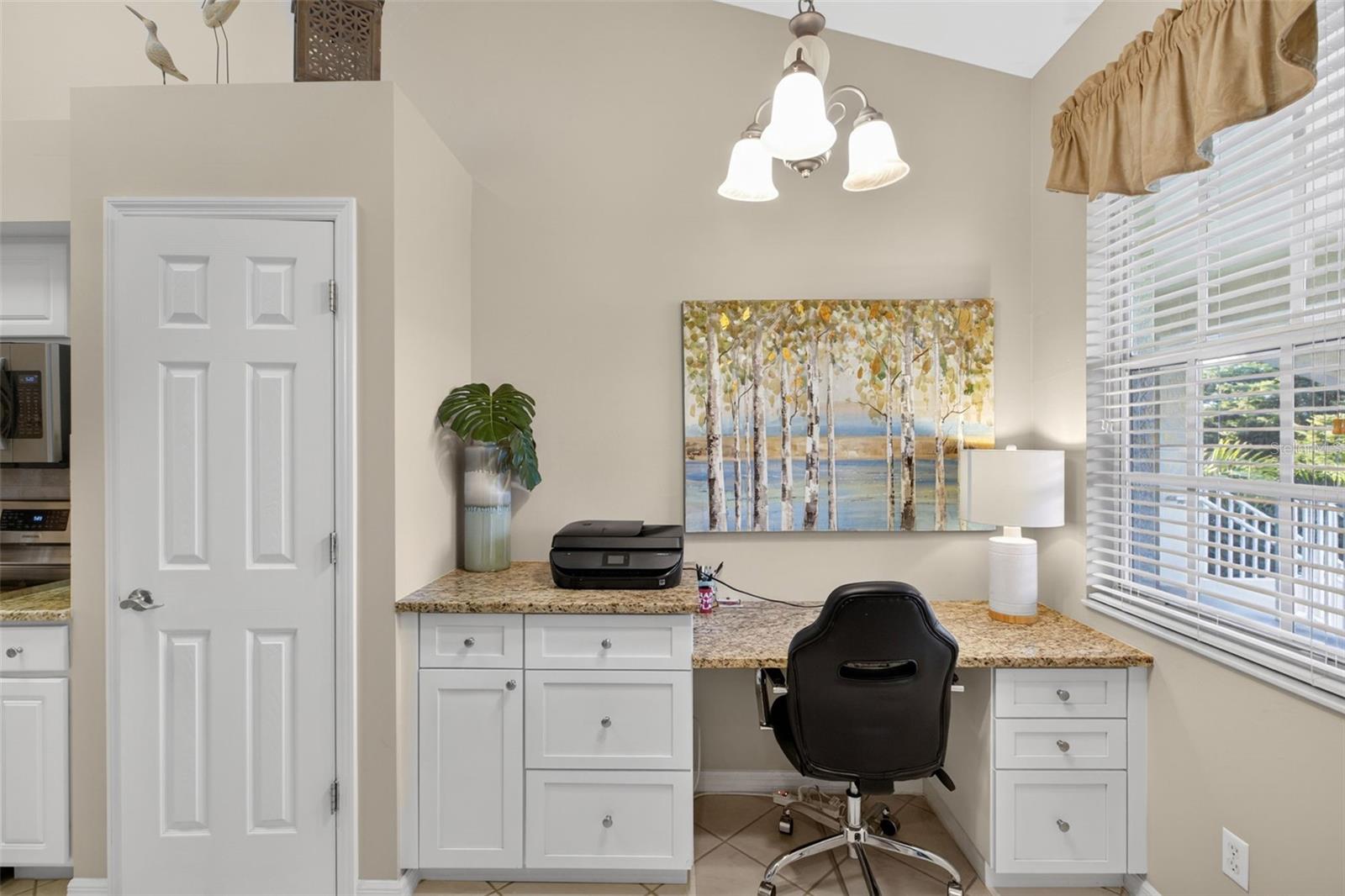 BRISTOL BAY 02 LEGENDS - Residential